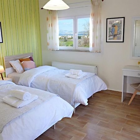 Panoramic Sea View Villa 4 Min To Beach Tigkaki  Bagian luar foto
